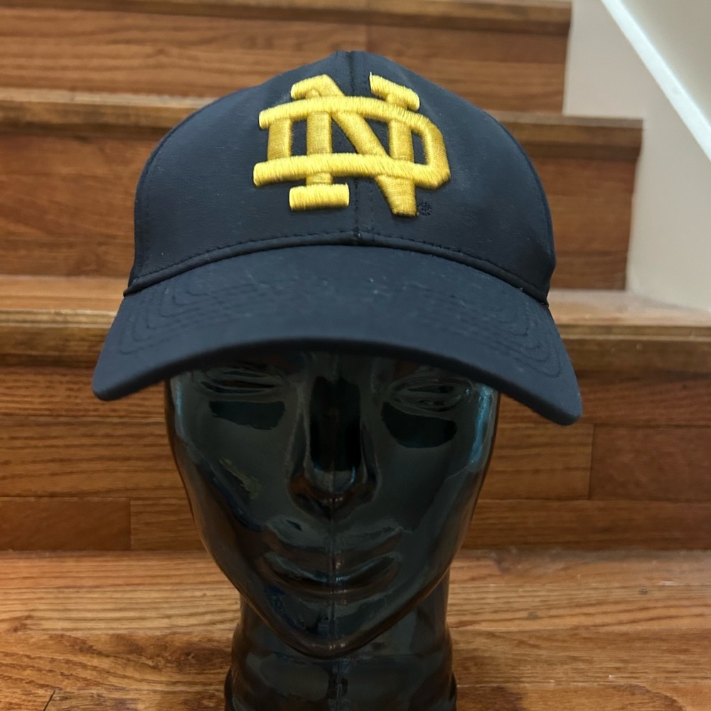 Top of The World Notre Dame Fighting Irish one fit  hat.